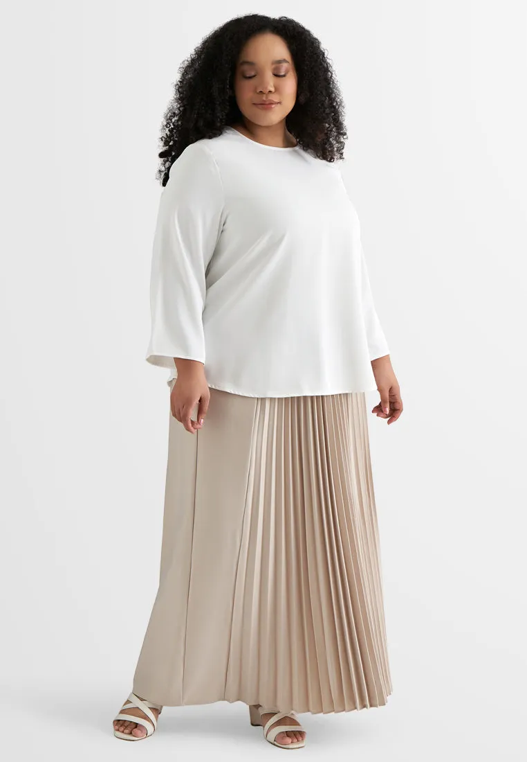 Amelia Minimalist Slit Sleeve Blouse