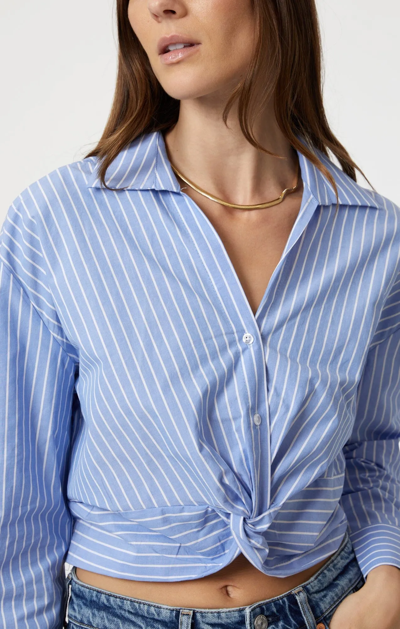 KNOT FRONT LONG SLEEVE SHIRT IN BLUE STRIPED