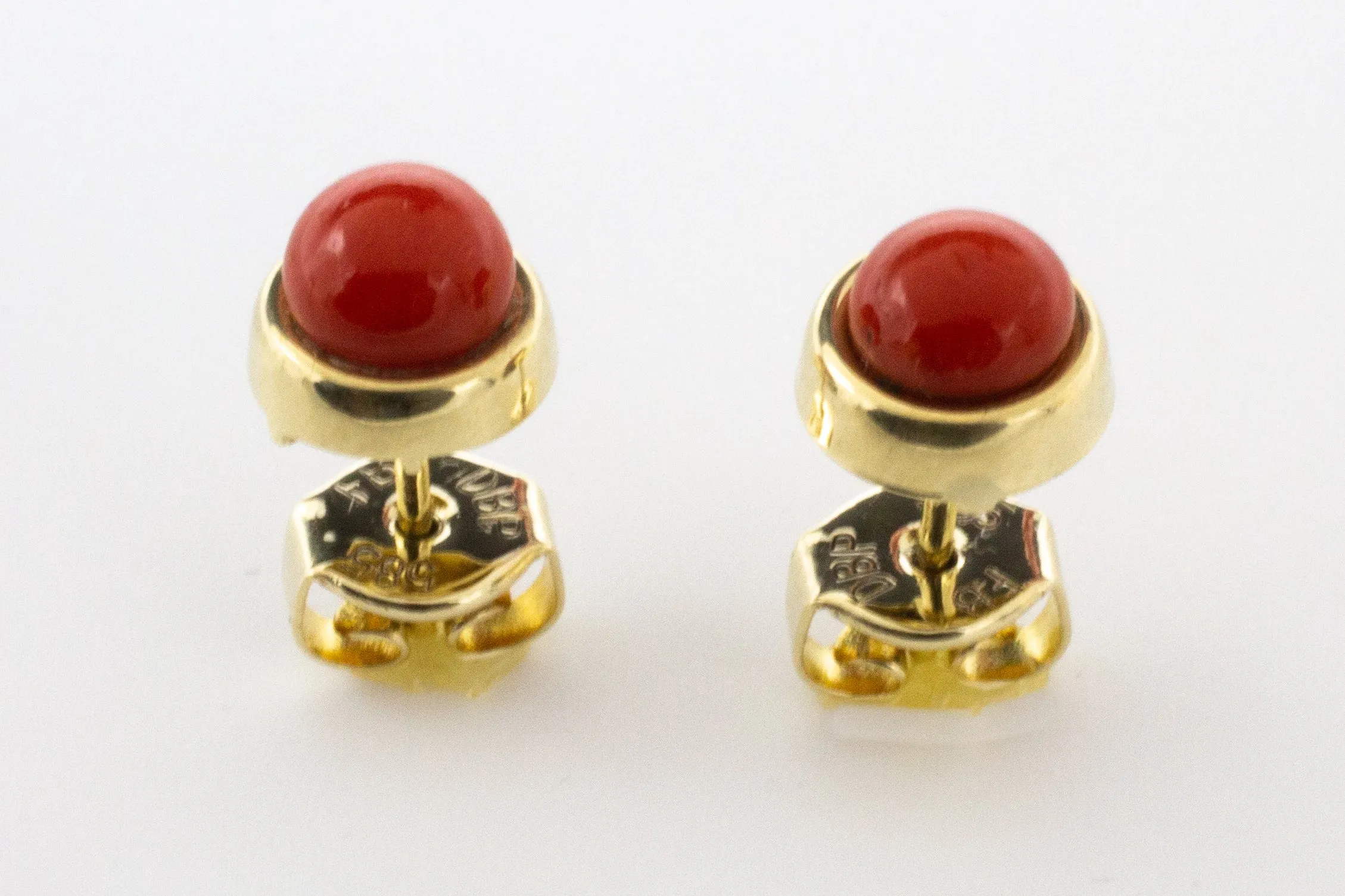 Vintage 14 carat gold studs