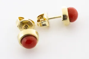 Vintage 14 carat gold studs