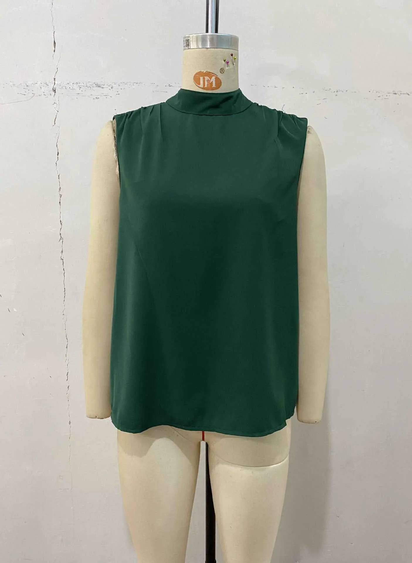 Women's Hollow Backless Shirt Sleeveless Top
